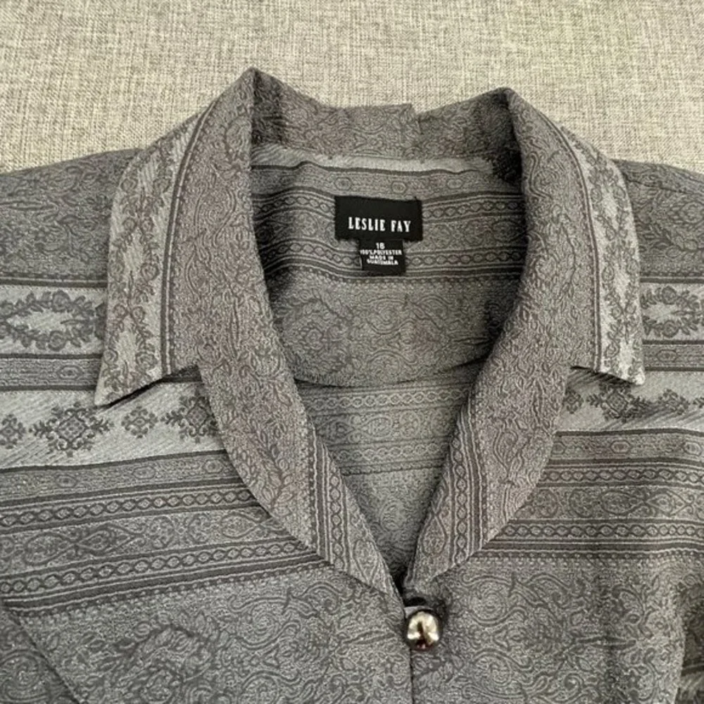Leslie Fay Blazer Size 16 Gray Tapestry Pattern Buttons Long‎ Sleeve